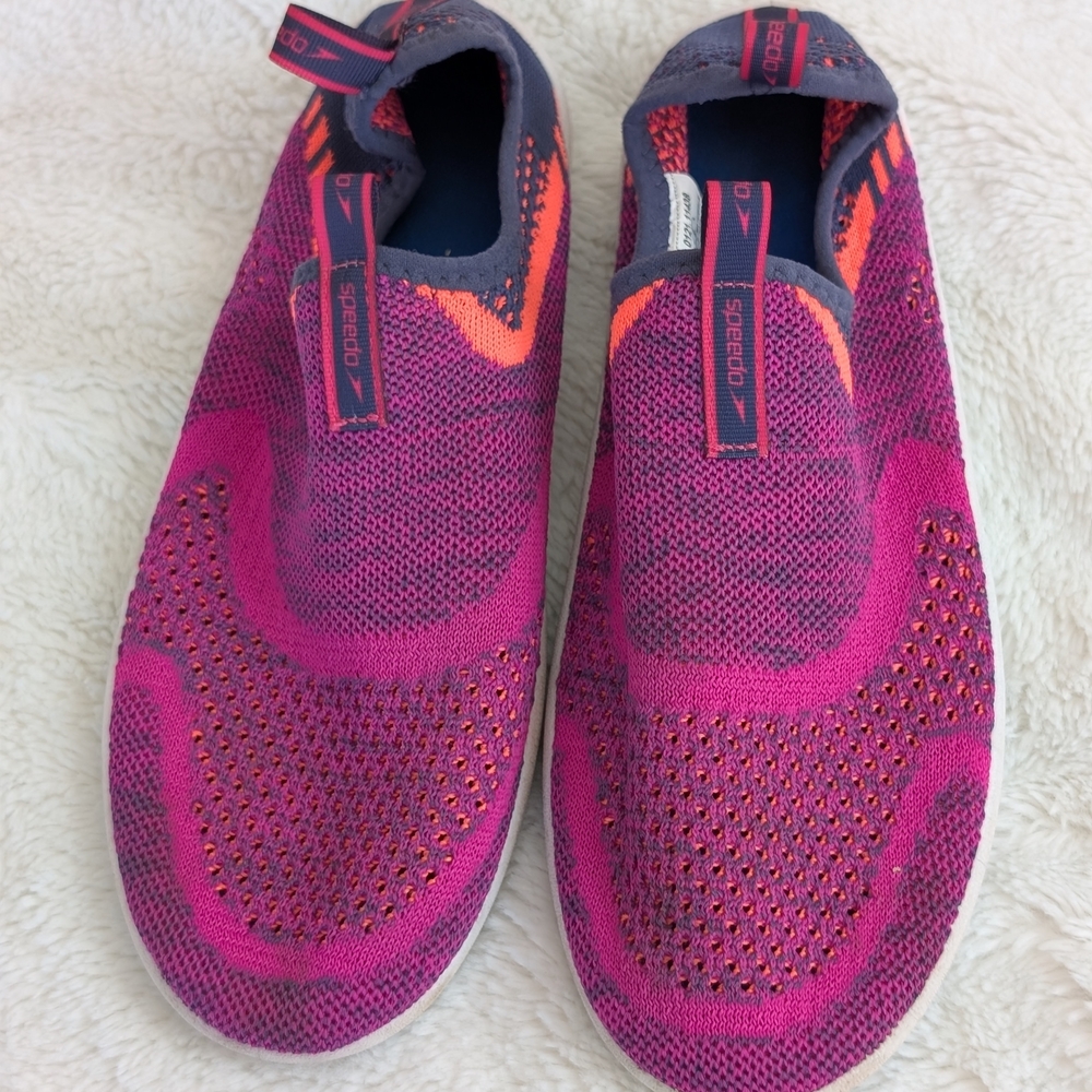 Great Condition: Speedo Junior Surf Strider Water shoes Kids L